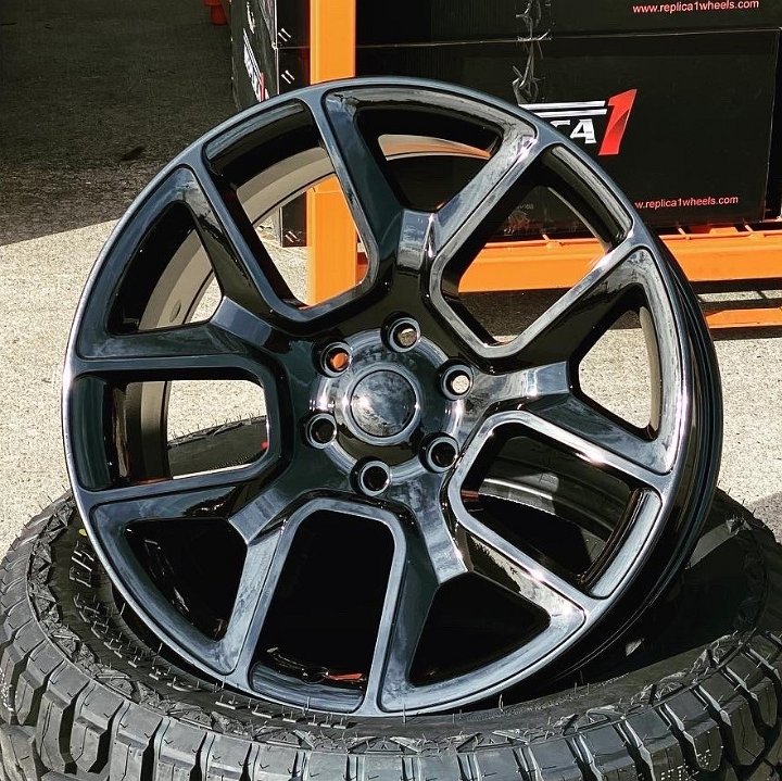 Replica 1 Wheels and Rims - Creative Wholesale